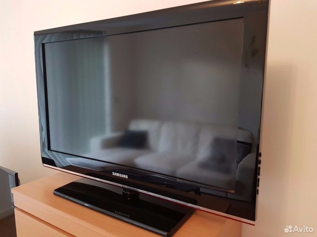Авито куплю телевизор новый. Телевизор Samsung le32b530p7w. Samsung 32", le32b530p7w. Le37b530p7w Samsung. Телевизор Samsung le32b350f1wxcs.