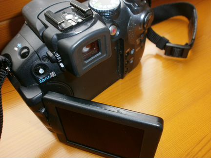 Фотоаппарат и видеокамера