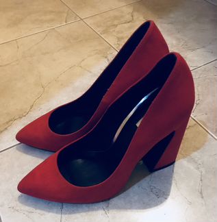 Туфли Bershka красные стильные новые