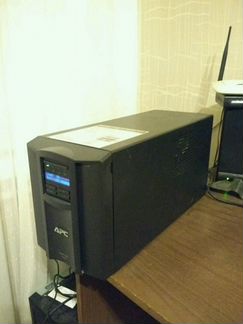 Ибп APC Smart-UPS SMT1000I