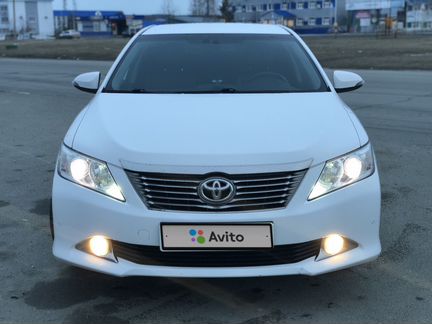 Toyota Camry 2.0 AT, 2012, седан