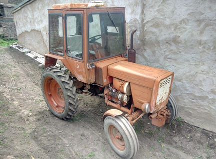 Трактор Т25