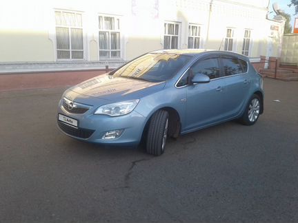 Opel Astra 1.4 МТ, 2011, хетчбэк