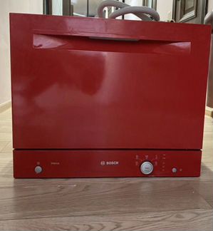 Посудомоечная машина Bosch (красная)