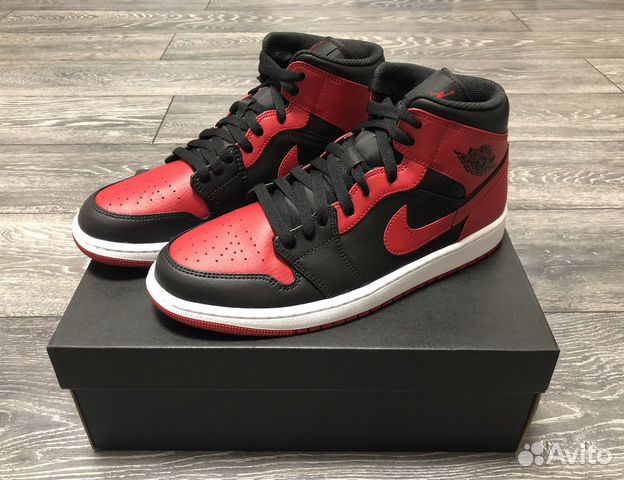 nike mid banned