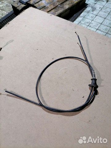 Тросик капота Опель Астра Н