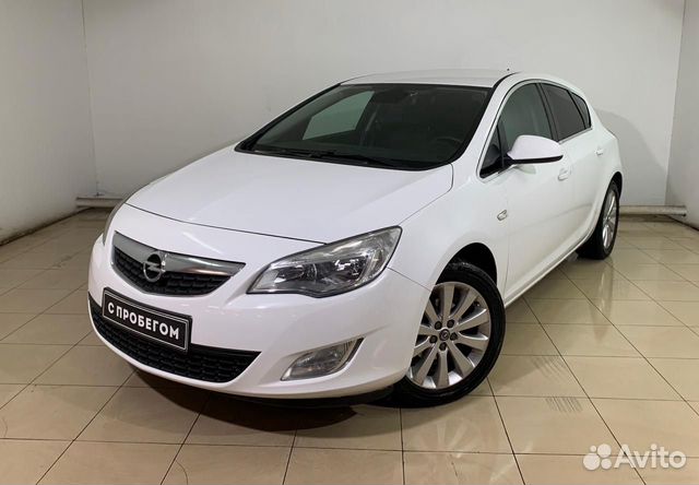 Opel Astra `2012