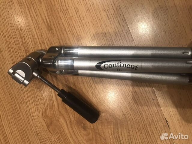 Штатив для фотоаппарата