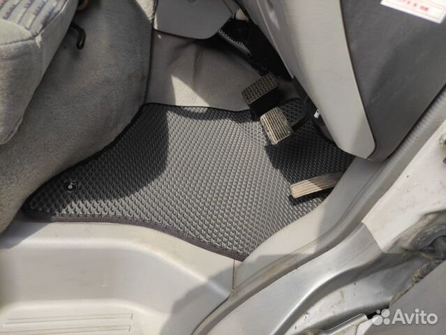 Автоковрики для Mazda Bongo Friendee