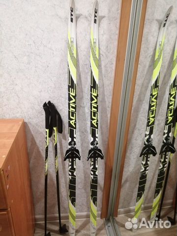 Лыжи, палки и Лыжные ботинки