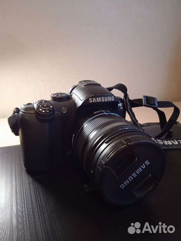 Фотоаппарат Samsung NX10