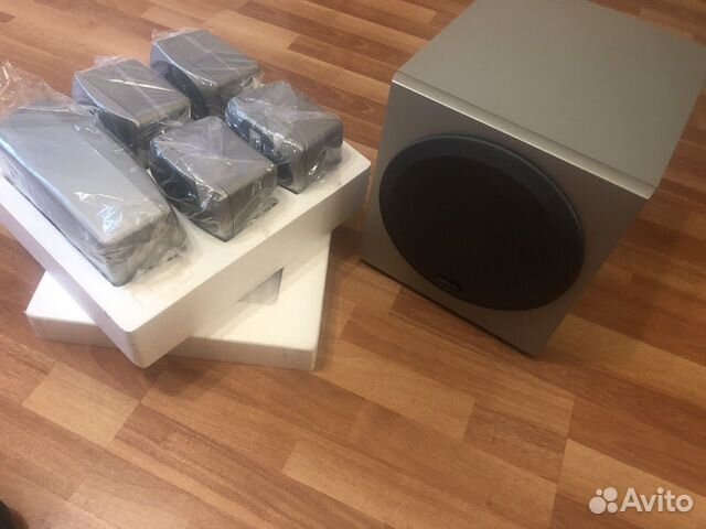 Домашняя акустика с активным сабвуфером PolkAudio