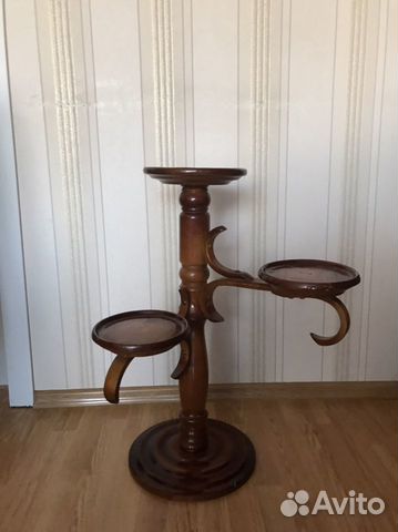 Подставка под цветы