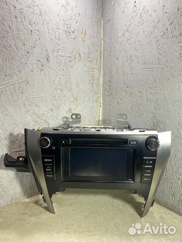Штатная магнитола Toyota Camry 50