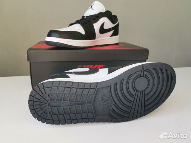 Кроссовки Nike Air Jordan 1 low