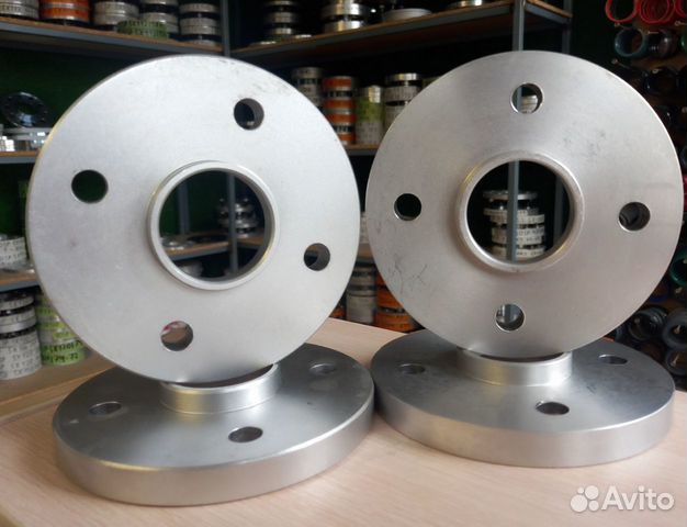Колёсные проставки 4\100 15мм в наличии