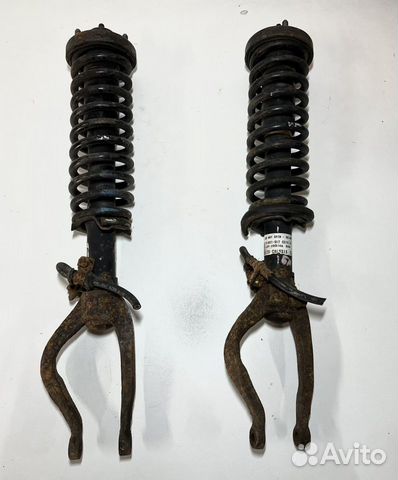 Стойка передняя Honda Accord 5