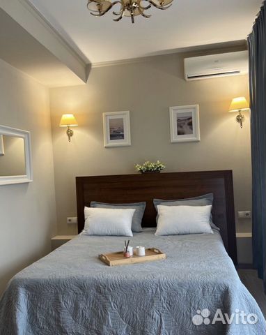 

Квартира-студия, 65 м², 1/4 эт.