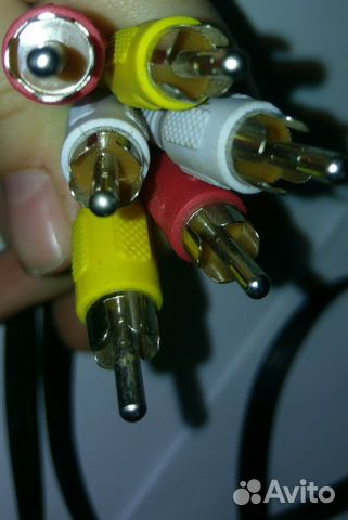 3х цветный кабель 1.2 М 3 RCA к RCA 3х цветный кабель 1.2 М 3 RCA к RCA