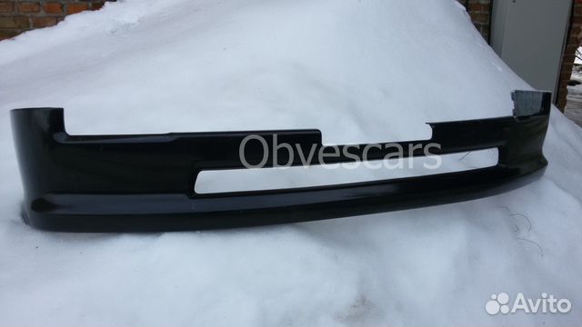 Накладка переднего бампера Toyota Land Cruiser 200