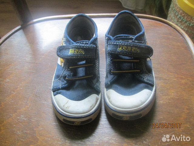 Обувь (сандали, сапоги и др.) на мальчика 3-5 лет Обувь (сандали, сапоги и др.) на мальчика 3-5 лет