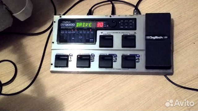 Digitech RP2000 гитарный цифровой процессор Digitech RP2000 гитарный цифровой процессор