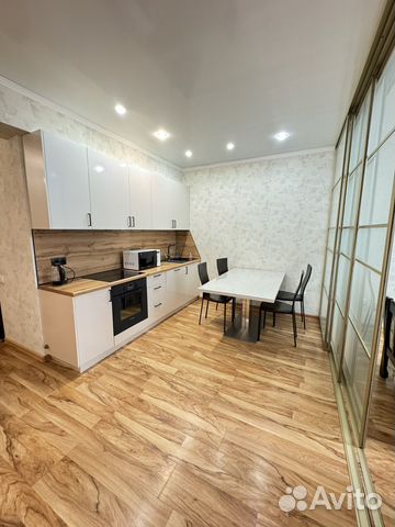 

1-к. квартира, 93 м², 5 кроватей