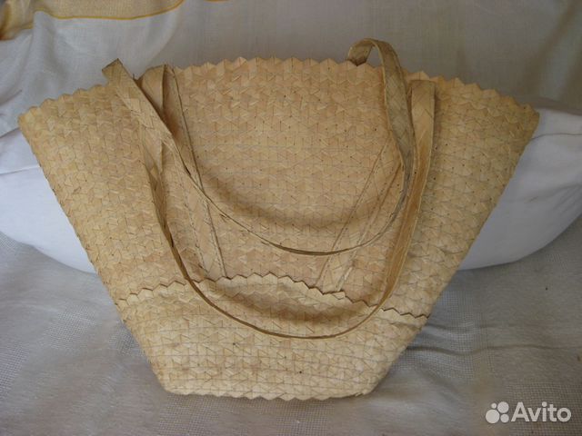 Нов. соломенная сумка, жёлт.,трапеция, с 2 ручками