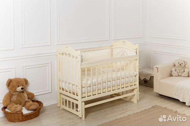 Кроватка детская «Incanto Sofi» на маятнике Кроватка детская «Incanto Sofi» на маятнике