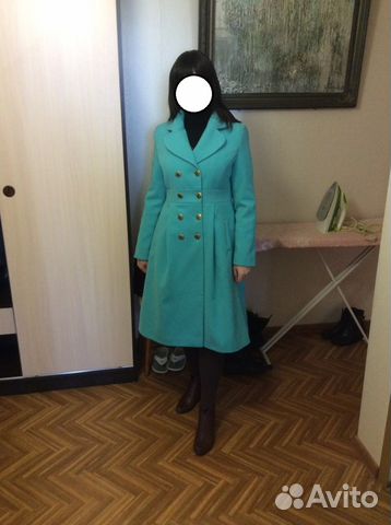 Новое весеннее женское пальто Новое весеннее женское пальто