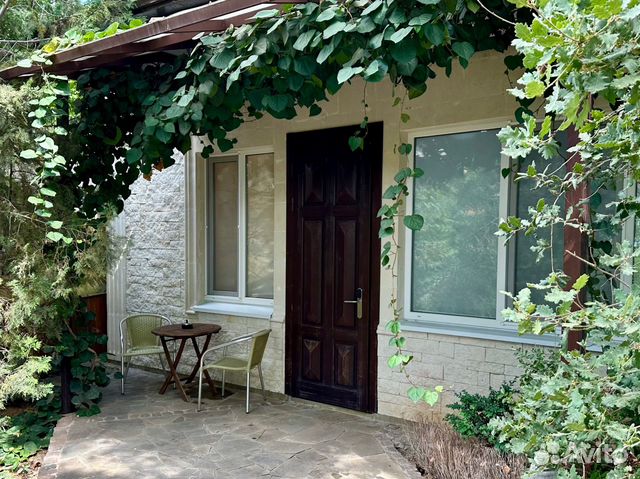 

Квартира-студия, 55 м², 1 кровать