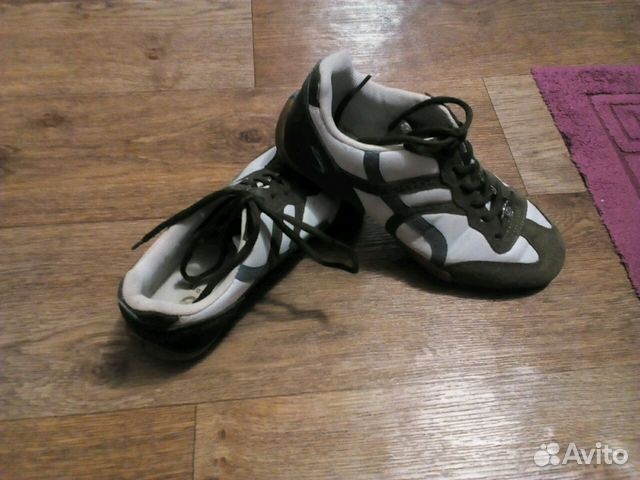 Кроссовки, размер 36 37,цвет хаки, осенние