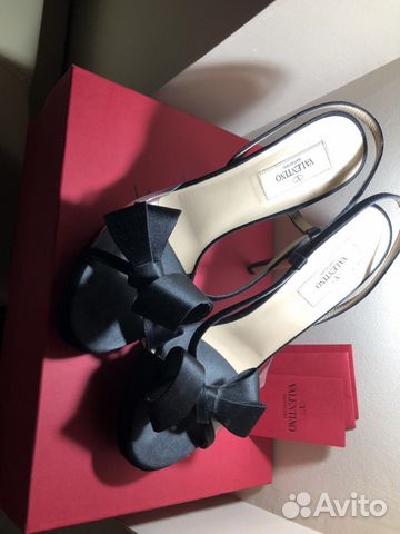 Босоножки Valentino (оригинал) Босоножки Valentino (оригинал)