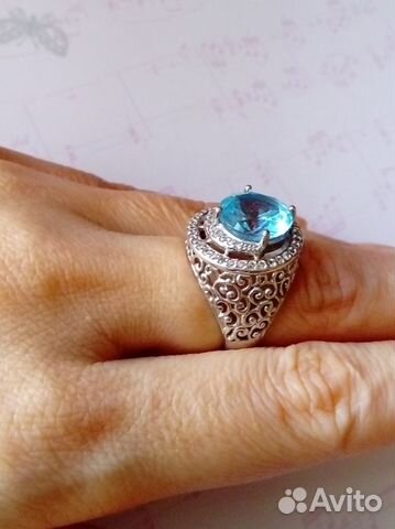 Кольцо с топазом