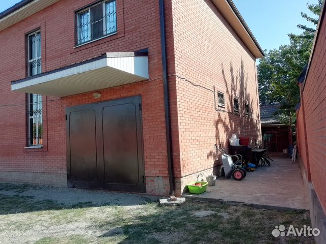 Дом 190 м² на участке 6 сот. Дом 190 м² на участке 6 сот.