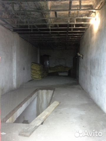 Гараж, > 30 м²