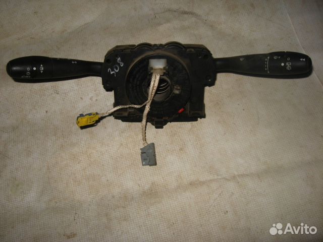 Переключатель подрулевой Peugeot 308 2007-2015