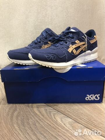 Кроссовки Кроссовки