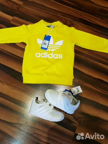 Новый спортивный детский костюм Adidas 104 р Новый спортивный детский костюм Adidas 104 р