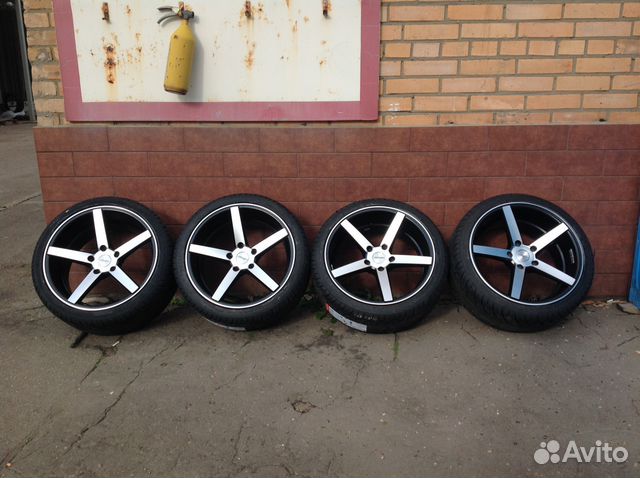 Комплект новых колес в сборе R18 Vossen CV3 Комплект новых колес в сборе R18 Vossen CV3