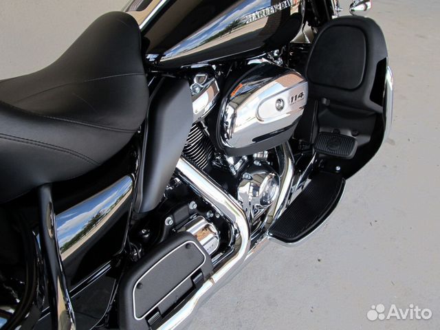 Новый мотоцикл Harley-Davidson flhtk