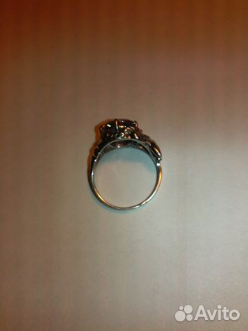 Кольцо с фианитом Кольцо с фианитом