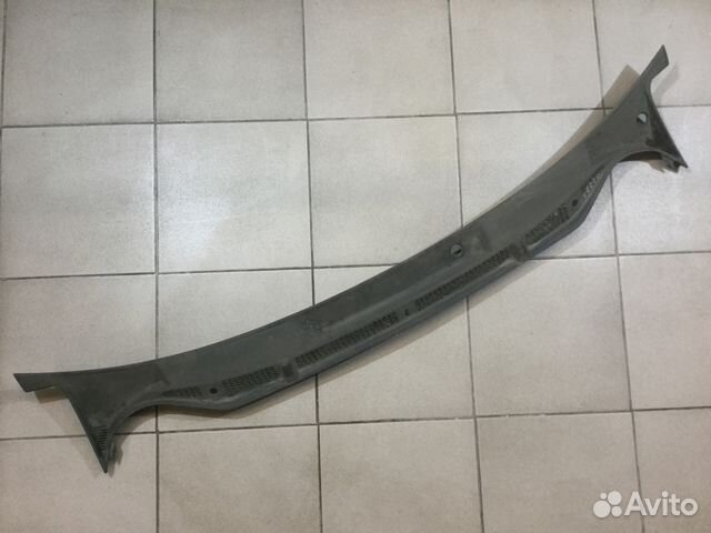 Решетка стеклоочистителя Шкода Фабиа 1999-2007г