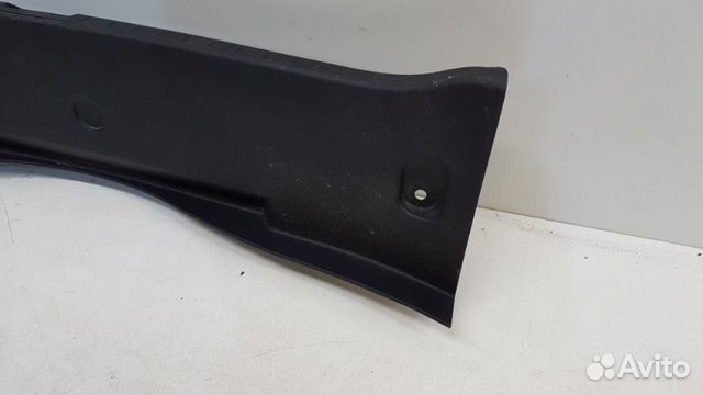 Накладка замка багажника задняя Toyota Corolla Накладка замка багажника задняя Toyota Corolla