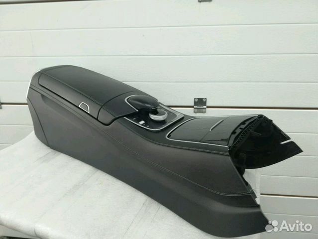 Центральный подлокотник консоль Мерседес W222