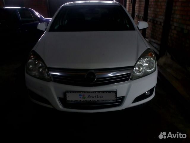 Opel Astra 1.6 МТ, 2011, 260 000 км