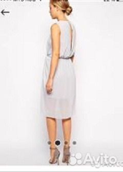 Новое изысканное платье с кружевной вставкой