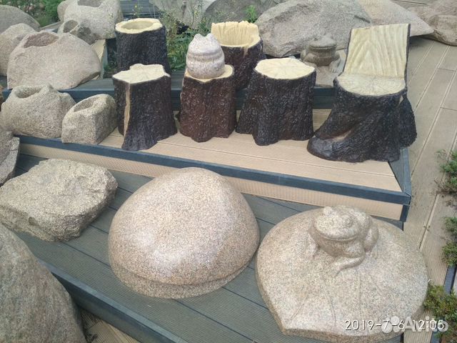 Камни на люки