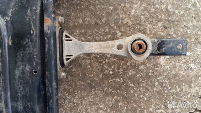 Опора двигателя задняя Skoda Oktavia 1.4 МКПП