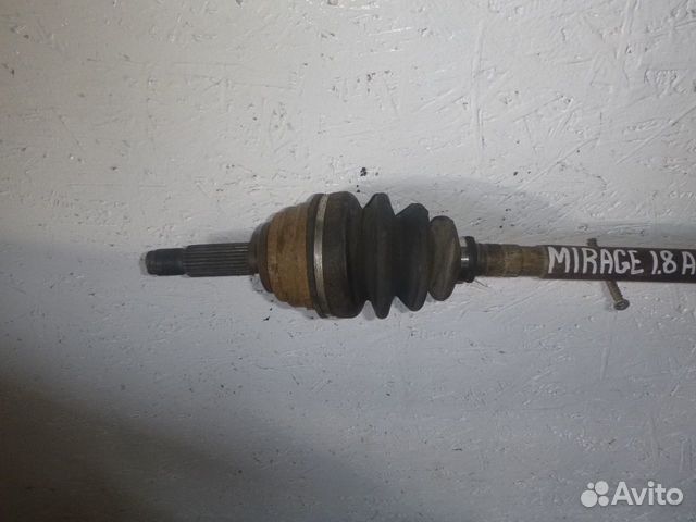 Привод передний правый Mitsubishi Mirage 1.8
